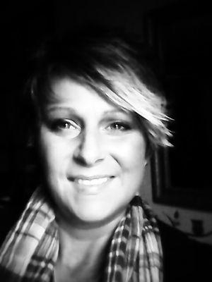 Child of God, Recovering Addict, Mother of 5 Gorgeous Children and 1Grandson & Wife