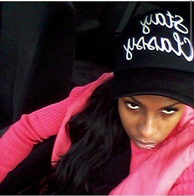 FEMALE HIP HOP ARTIST IG:QANAIRYDIAMONDS, SOUND CLOUD, KEEK, FIND ME. UNSIGNED ARTIST WITH MANY TALENTS,FAN SINCE 1992,I LOVE MY CITY