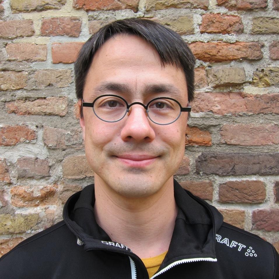 Find me also as @hiroshi@akademienl.social on Mastodon and as @hiroshi-lyda.bsky.social on Bluesky.