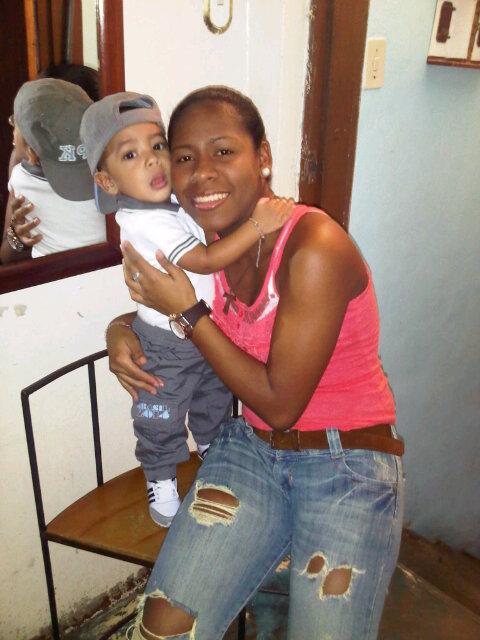 *Simplente amo a familia, pero también amo a todos esos seres especiales que Dios envío a mi vida para llenarla de fe y amistad, animadora salesiana ♥