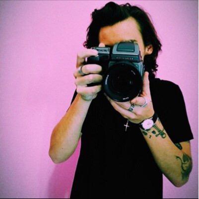 eighteenIwtt's profile picture. please follow @poetrhes ! :D