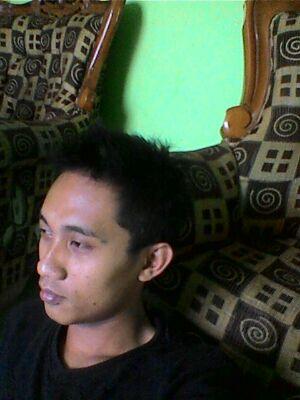 lelakipnuhcinta's profile picture. 