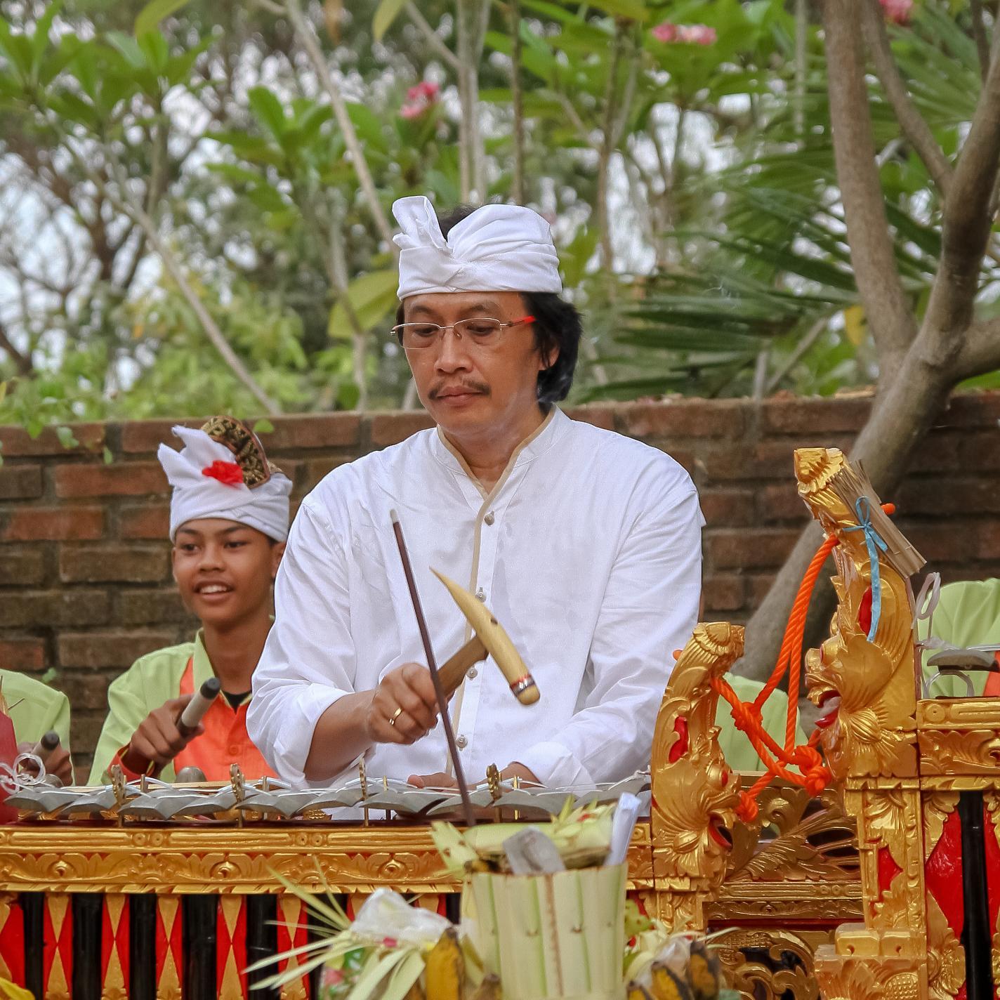 anak asli bali