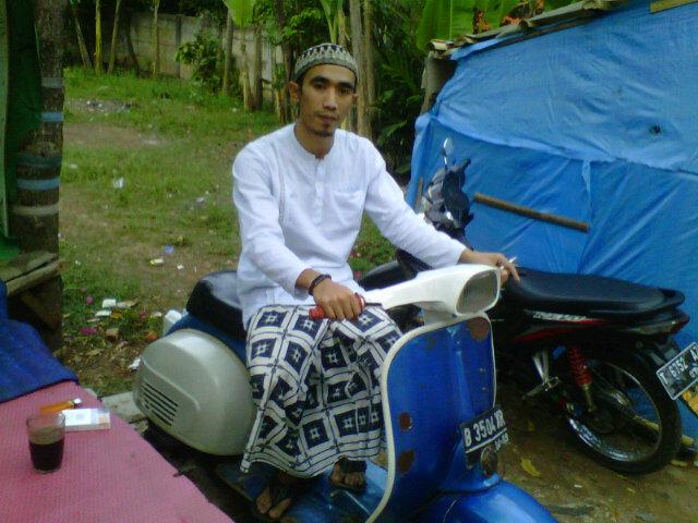 Yaa Allah...Yaa Rasulullah...Hadirlah dalam Kehidupan dan Kematian kami... لاَحَوْلَ وَلاَقُوَّةَ إِلاَّ بِاللهِ الْعَلِيِّ الْعَظِيْمِ.