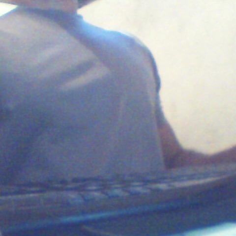 apapesil's profile picture. 