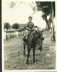 cesarspaz's profile picture. Pogi Lang!