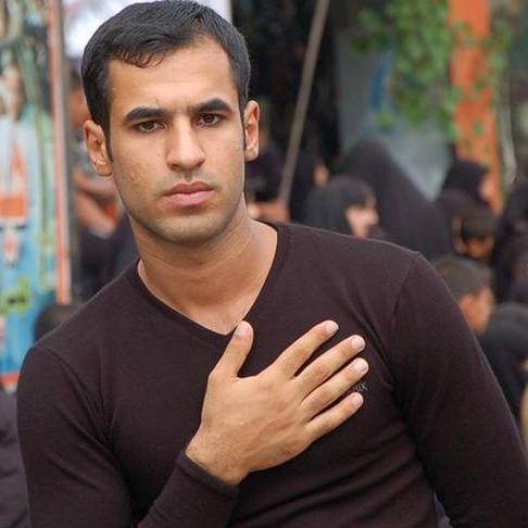 ‏لسان العاقل وراء قلبة وقلب الاحمق وراء لسانة