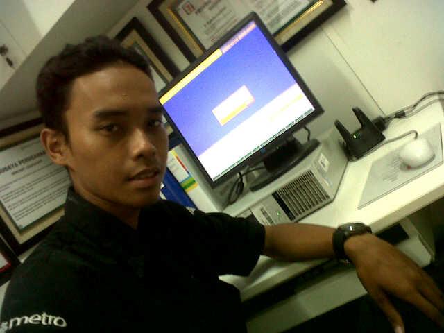 NandarAnang's profile picture. Hidup adalah sebuah tantangan yg harus di lalui dan di hadapi