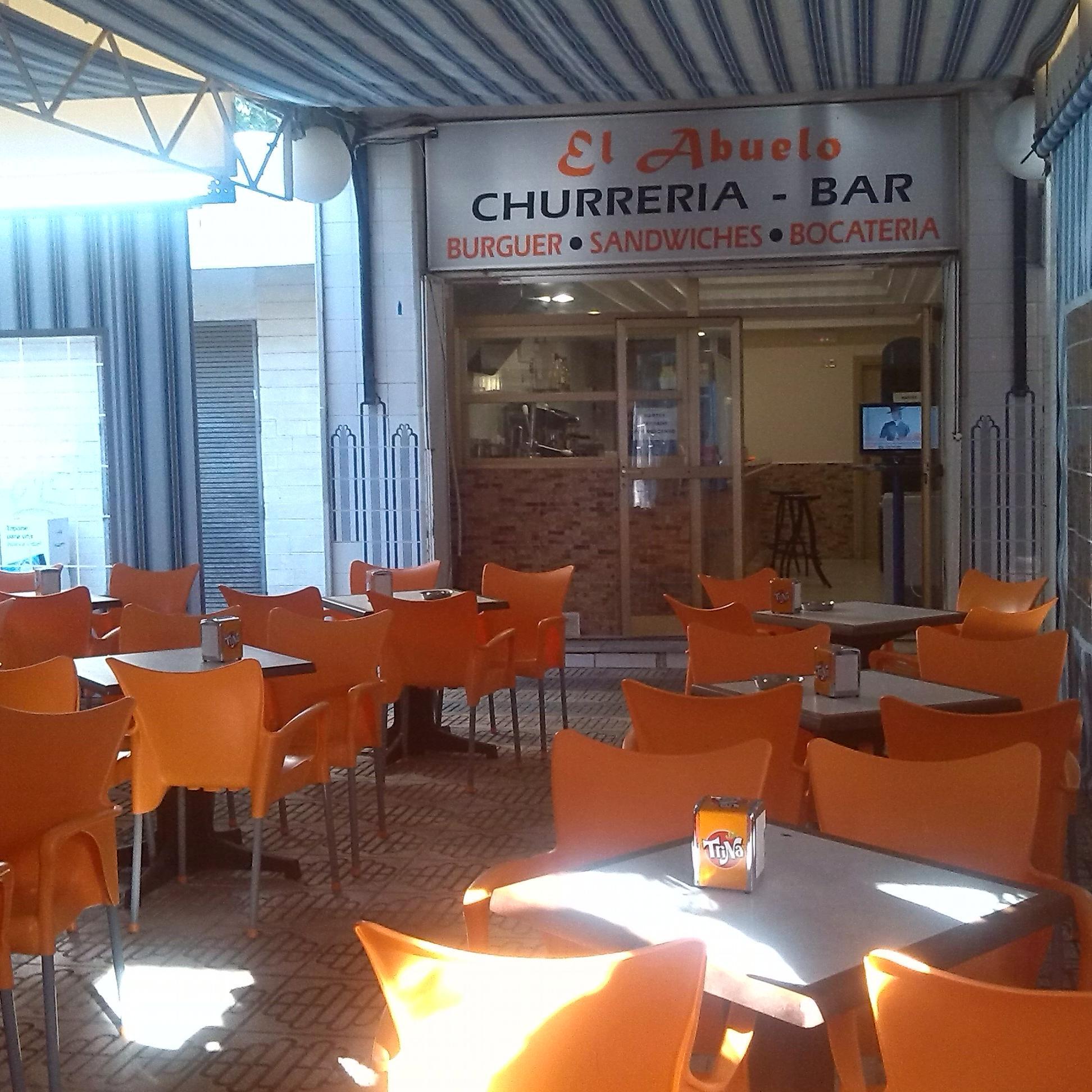 El Abuelo de Fontana, Playa de San Juan, Alicante. Cafetería, Churrería, Bar de Tapas donde podrás degustar exquistas especialidades en churros, tapas, carnes..