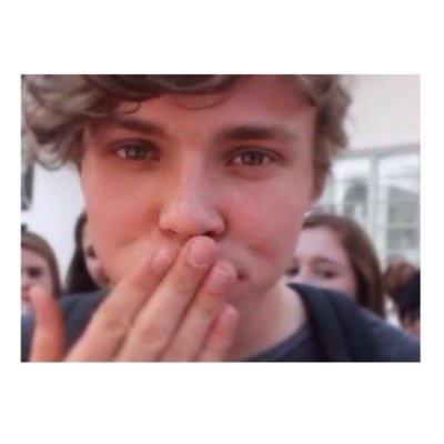 5SOS♡Ashton girl◟̆◞̆ @5SOS @Ashton5SOS @Calum5SOS @Michael5SOS @Luke5SOS #5SOSアンバサダー #5SOSJAPANCLUB 隠れハスハス組⇄@TmakiS1216 Sexy bananas⇄@_5SOS_J ⚠︎リプ返遅れます！