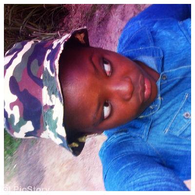 sexy_snesh_7025's profile picture. 