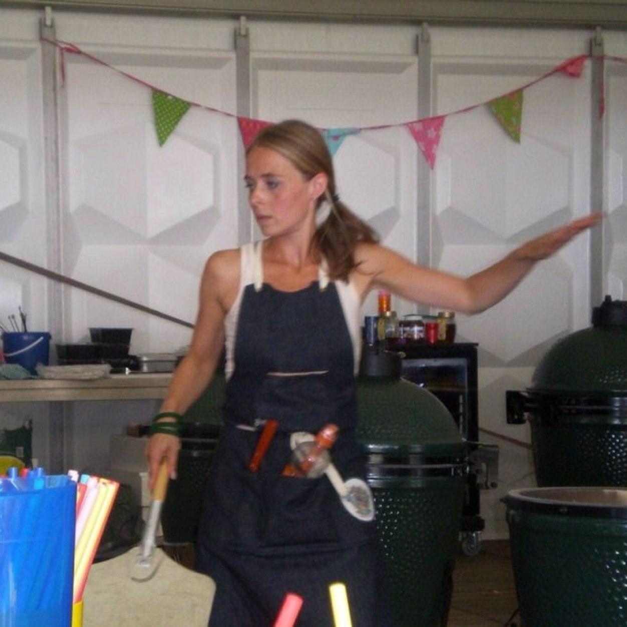 Food fanatic | ballet | running | good food for tiny people | Brit | Real Estate | Big Green Egg | Rotterdam | Books
