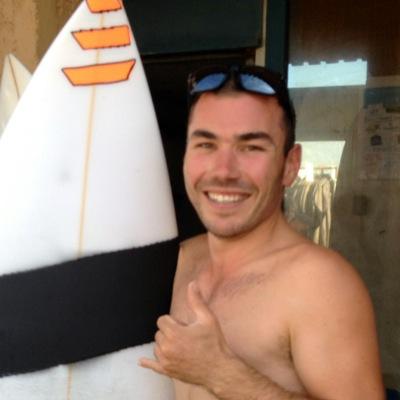 MatthLop's profile picture. Professionnel du nautisme, #voile, #surf #regates, #guitare, #golf... #ballon ovale!