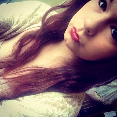 beccaskidmorex's profile picture. 