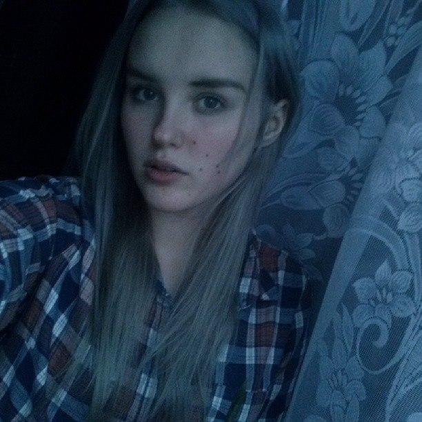 DancerFish's profile picture. DANCER /HIP-HOP/LOCKING/KRUMP/C-WALK/HOUSE/WAACKING/POPPING/DANCEHOLL/