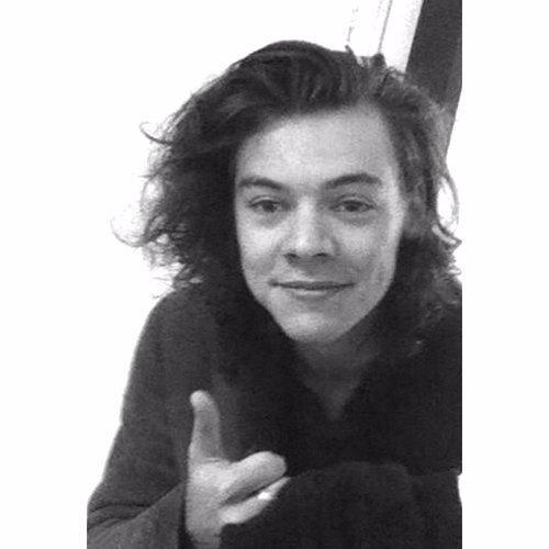 HI THE BOYS LOVE YOU SO MUCH, AND I DO TOO, STAY STRONG AND DON'T GIVE UP, FOLLOW @LARRYPORNGIF