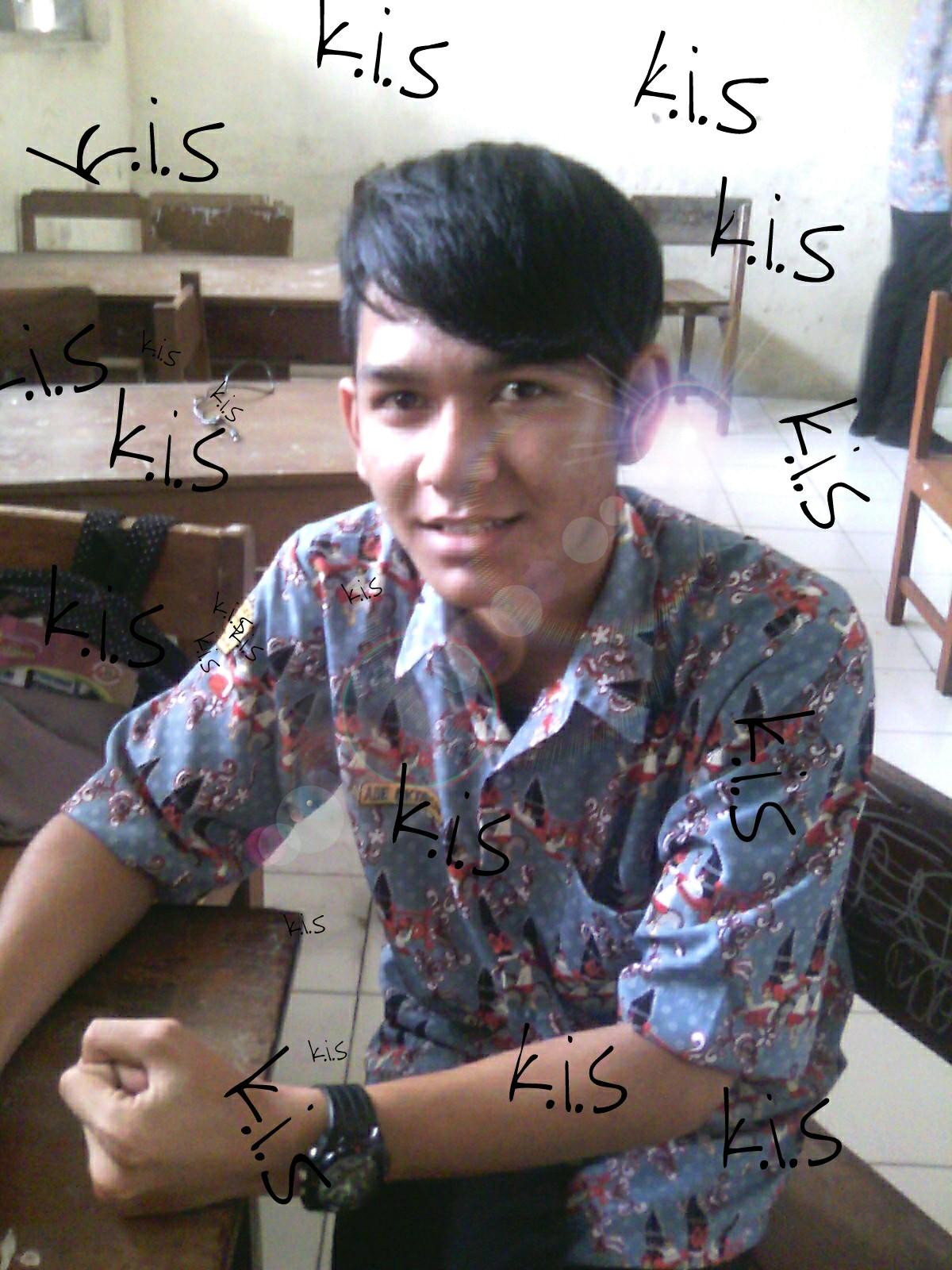 adeoktavian2's profile picture. 