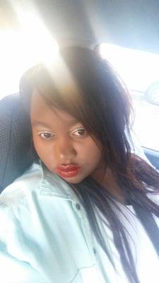 shhSCANDALison's profile picture. 