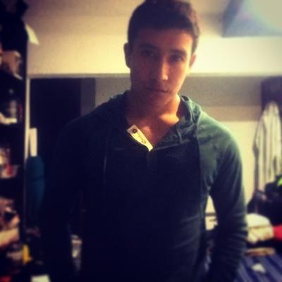 ArcDaz's profile picture. L Raphael Trejo Porrista, fotografo, poeta, comunicologo, gran amante... Que mas quieres? ;)