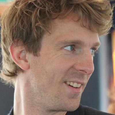 Docent lichamelijke opvoeding / sportfreak / vader / contextueel begeleider / rotterdamse Brabander