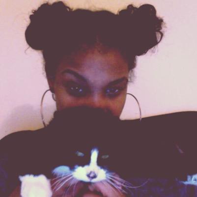 c10udwalker__'s profile picture. ☁☁☁☁☁️️️️young cloud walker ☁️☁️☁ ☁ ️Buddha with the glock