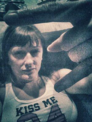 ~The Heavy Metal Housewife~ this is my personal twitter. All things bands/music/promotion related follow Jett Fox Promotions @jettfox. #teamCancerJuly13