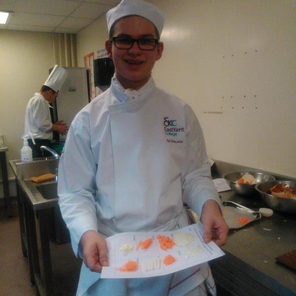 level 3 patisserie student chef at East Kent College.I am a member of @thechefsforum also petrolhead and motorsports enthusiast(BTCC) dyslexic and proud.