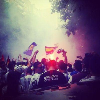 «« Solo RMCF »» Madridismo como religion ! cabalgaremos juntos , Moriremos juntos !