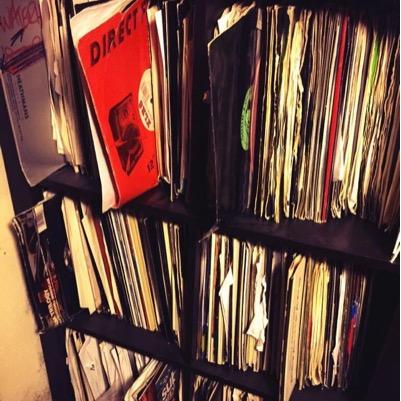 alizond69's profile picture. Fondateur de AFinance, 20 ans d experience en salle de marches, amateur de musique electronique, de bds, de photos et d art contemporain