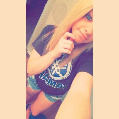 Dmilla412's profile picture. ЯƎᔕ✞ ƎᗩᔕУ, ᏰЯᗩИᎠ⚙И ᗰᎥᑕℍᗩƎℓ.❤️