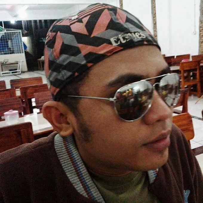 ga perlu di follow.. kirim pesan aja kalo perlu..