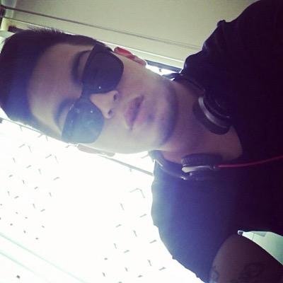 Compositor ( RAP, R&B, POP ) BBM: 7F611115  WHATSAPP : +51989612940 , INSTAGRAM: Jay_dbs