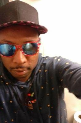 JosephD_Kimble's profile picture. Creative designer who is working on his collection. 
Every great artist has his or her moment of truth

Every great artist will always get noticed by an