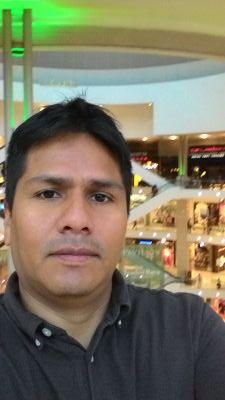 Ciudadano peruano, profesional y padre de familia que cree en un Peru mejor.