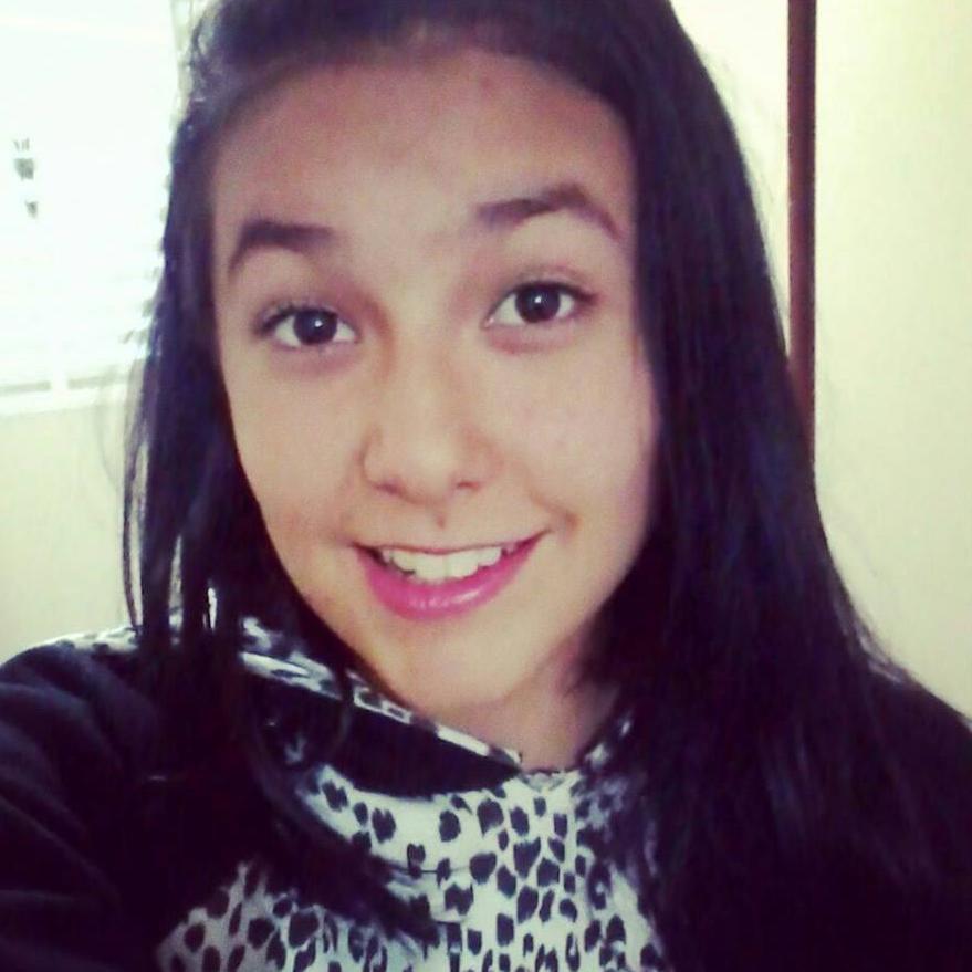13 anos,10 mm e 5 mm ♥ piercing no smile ♥ Esportes ♥ Cavalos ♥ Dança ♥ Charlie Brown ♥ Projota ♥ Eminem♥ Maneva♥ SOJA♥ Onze:20 ♥ Wpp: 049 950-6365