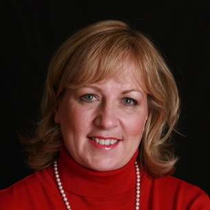 AmandaJHolden's profile picture. 