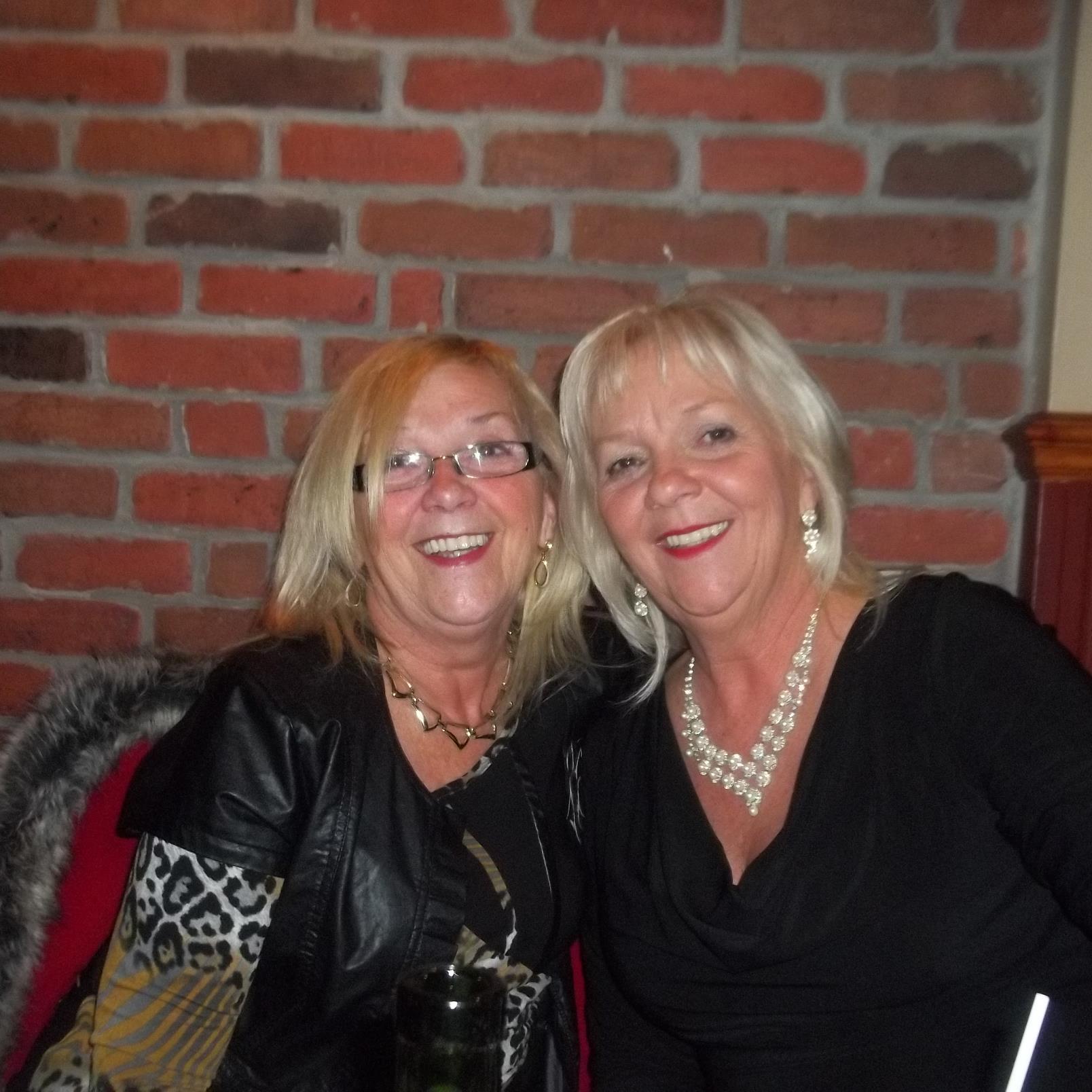 loudupont1954's profile picture. 