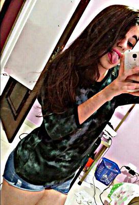 Put your hands up ✡