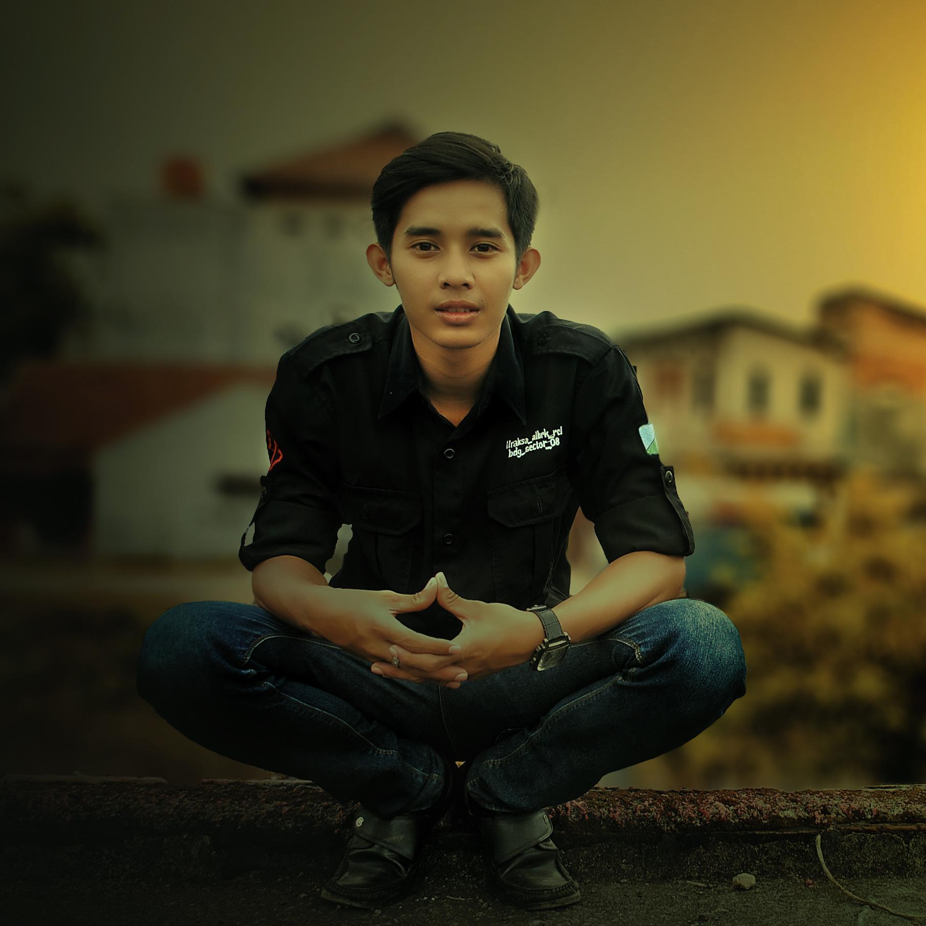 indraresmana821's profile picture. Hirup mah lakoneun, lain pikiraneun..!