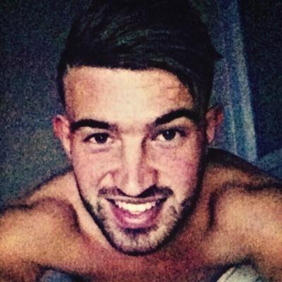 RomainHr's profile picture. Instagram : RSANCHEZ_22 SnapChat: rsanchez7 Contact: romainmeheust@yahoo.com Facebook: Romain Sanchez