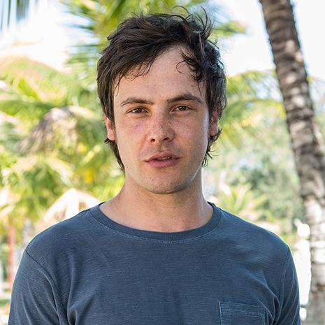 24/10/2014 Fc Pro sergio guizé Oo prft ♥ Ele esta no ar na Novela Alto astral como Dr. Caique ♥