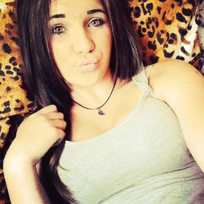 DariaLuvsJB's profile picture. Love spending time with my family and friends I Love lisning to music when am down 
http://t.co/DQxfBZjxt6 Ask anything xxx