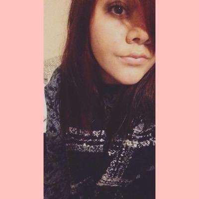 erm this is just a saved account cause i like this @ xD follow my main one if you want i guess :3 @ThatOneAlyssaxo