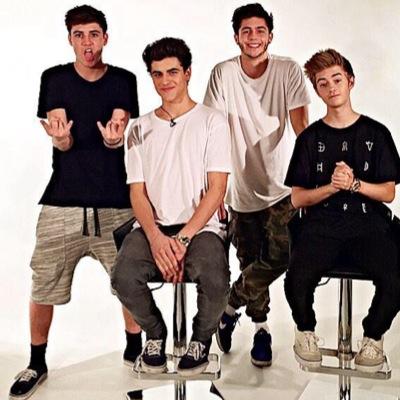 im in love with 4 guys from Omaha Nebraska