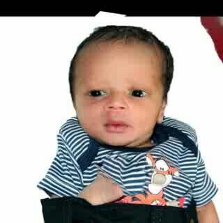 AeeshaHassan's profile picture. Cool muslimah