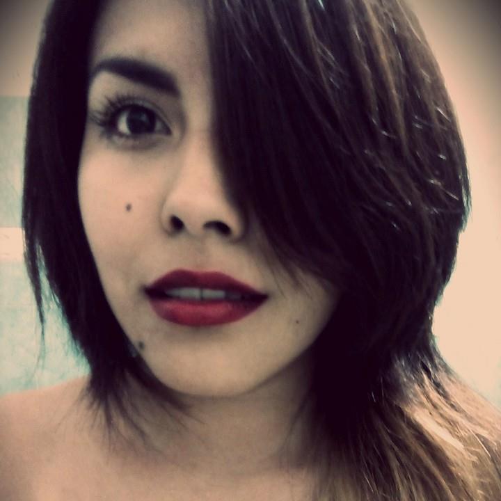 Soy cabrona, porque ser pendeja está de moda.