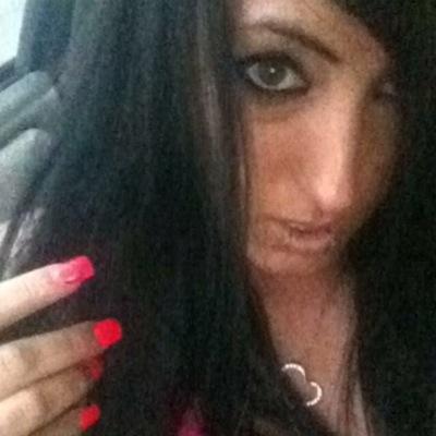 I'm a vegan- vegetarian and I love animals:) and loove coffee :) AskingAlexandria=LOVEE