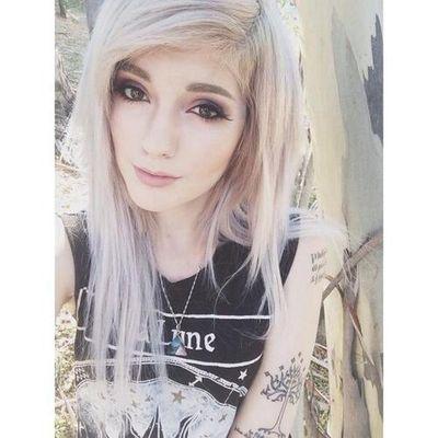 “You're just a lil' muggle.”– Older!Paisley. 〔Daughter of Hecate; 27 years old; Misty's twin〕 #AyresGang