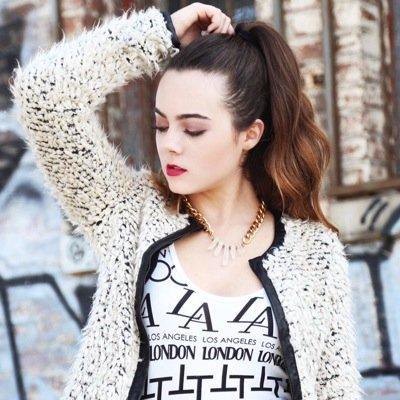 Actress, Model & Beauty Guru. My fans- #Avarazzi |Channel: http://t.co/Mh0APcxzSW  | Instagram- AvaAllan |Click the link below to see new projects!