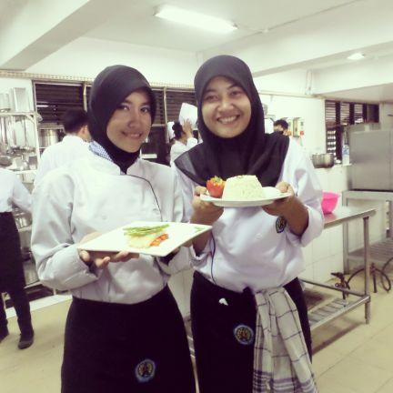 khalimah_CM's profile picture. cooking | crafts | photography | I want to be a chef